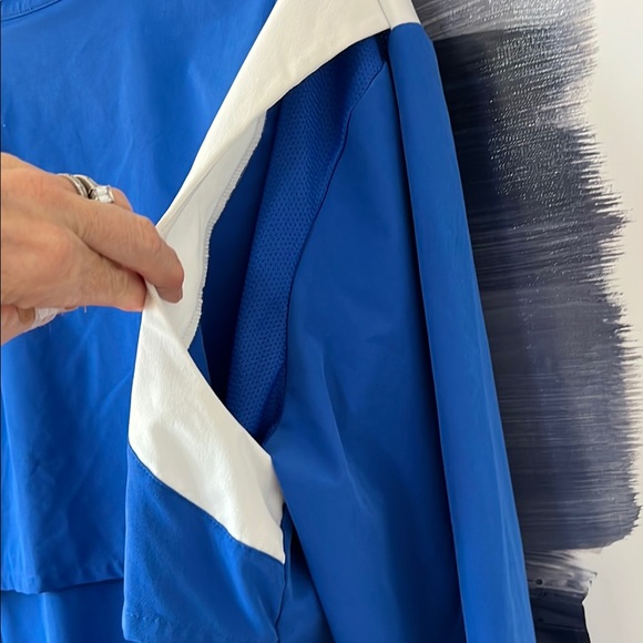 Nike “On-Field” Kentucky Blue Athletic Quarter-zip Pullover - Picture 6 of 10